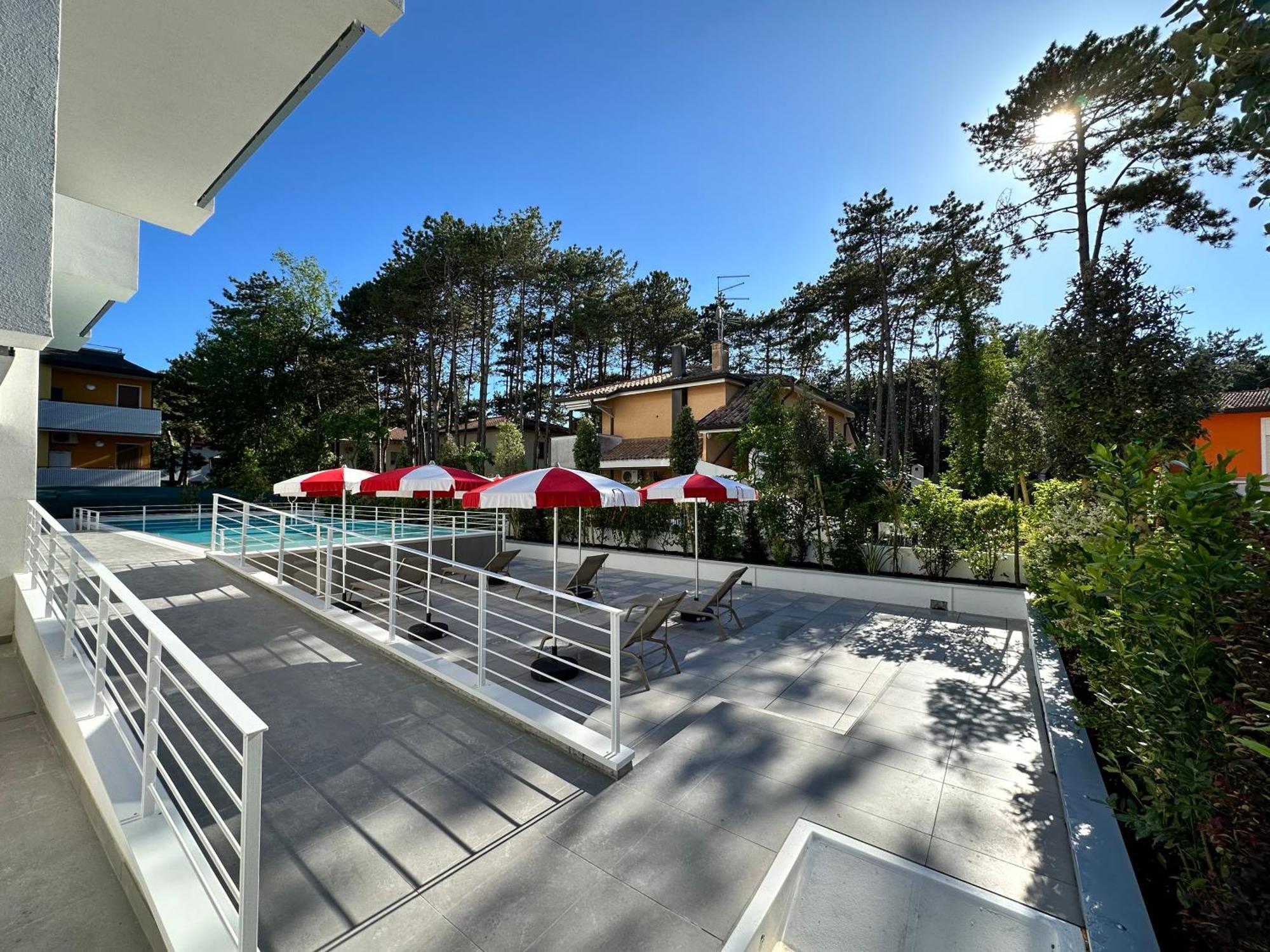 Nuovo Condominio Con Piscina E Garage Bibione Exteriér fotografie